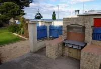 Esperance Beachfront Resort Hotels in Castletown