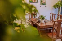 Dali Jingyuaneryunkafei Kezhan