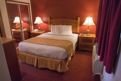 Shepherd Mountain Inn & Suites Hotel dekat Fort Davidson State Historic Site