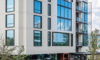 Drey Hotel