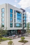 Drey Hotel Hotels near Five Below