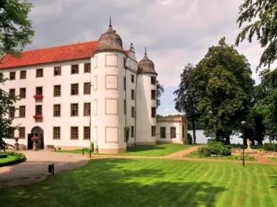 Zamek Podewils Krag Hotel a Malechowo