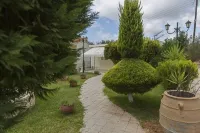 Garbis Villas & Apartments Hotels in Moussata
