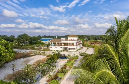 Olive Goidhoo Отели в г. Фехенду