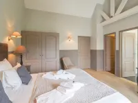 Au Pré Carré Hotels in Plumergat