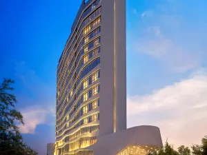 DoubleTree by Hilton Ahmedabad