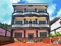 Mayon Backpackers Hostel Hotels near Sagpon Covered Court