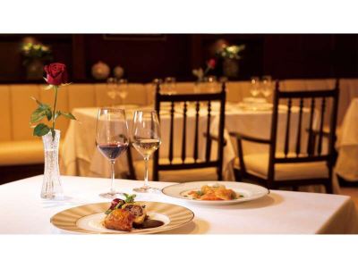 レストラン 山の上ホテルの写真