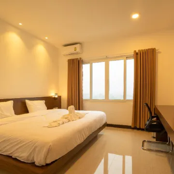 Intouch Riverside Hotel Отели в г. Паксе