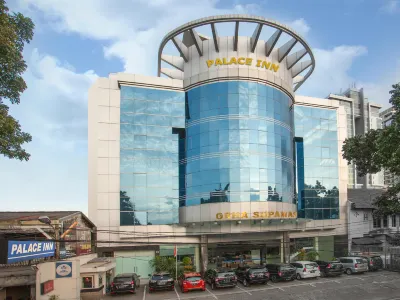 The Palace Inn Hotels in Petisah Tengah