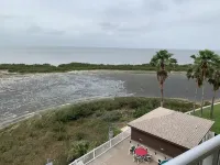 Blue Bay Inn and Suites - Sea View