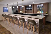 Holiday Inn & Suites OVERLAND PARK-CONV CTR by IHG - bar
