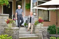 La Belle Auberge Hotels in Delmar Township