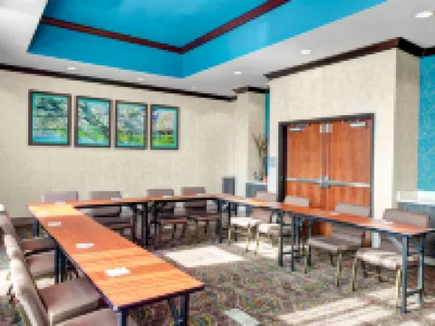 Hampton Inn & Suites Atlanta Perimeter Dunwoody Hotels in Dunwoody