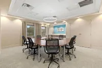 Extended Stay America Premier Suites - Lakeland - I-4 - parking