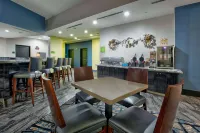 La Quinta Inn & Suites by Wyndham Lubbock Southwest - breakfast