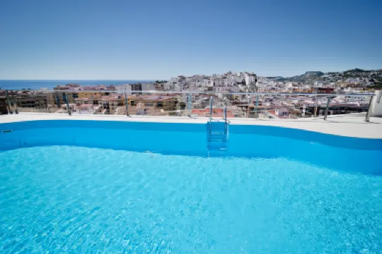 阿爾姆尼卡海灣酒店 鄰近Camping Cerro Gordo的酒店