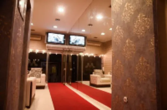 سهلان أوتل فنادق في أوساك