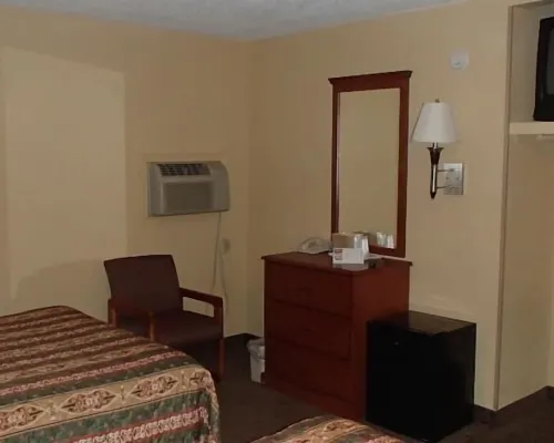 Royal Inn of New Orleans Hotels near Boreas Park