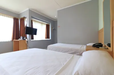 Hotel Serena Bandung Hotel in zona Octopus House