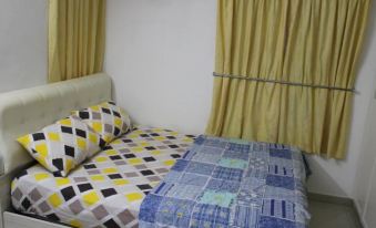 Macallum Budget Muslim Homestay