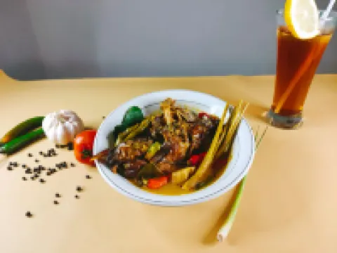 Ati Tentrem Guesthouse 任抹酒店