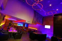 Jounieh Suites Hotel - bar