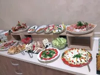 Hotel Nevis Wellness & Spa - 朝食
