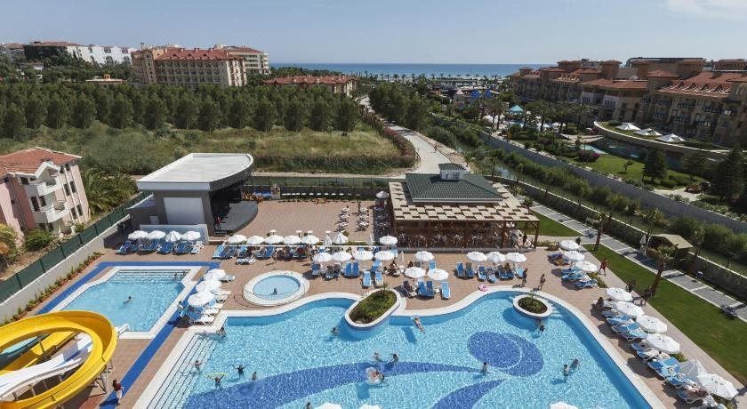 Luna Blanca Resort & Spa - Ultra All Inclusive - 5-Sterne-Hotelbewertungen  in Ilıca Mahallesi