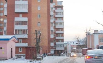 Red Hotel