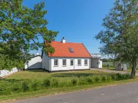 "Nilia" - 3.5km from the Sea