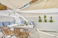 Adastra Ithaca Luxury Suites