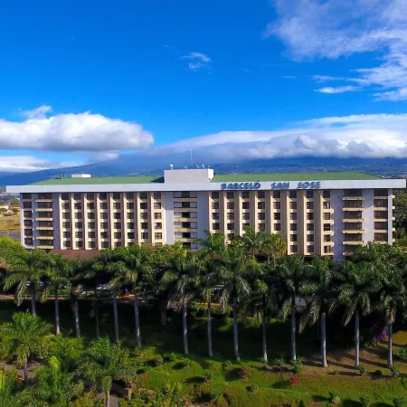 Barceló San José Отели рядом с достопримечательностью «Комплекс «Авенида Эскасу»»