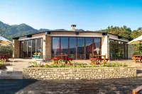 The Pavilions Himalayas Lake View Hotels near Australian Camp Trail head