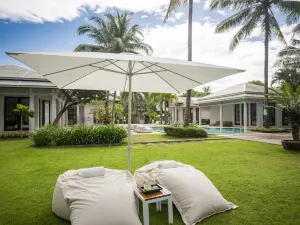 The Anda Mani Khaolak Beachfront Villas
