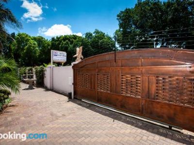 Invite Guest House - Self Catering Accommodation in Vanderbijlpark