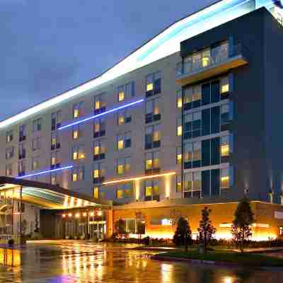 Aloft Rogers-Bentonville Hotel Exterior