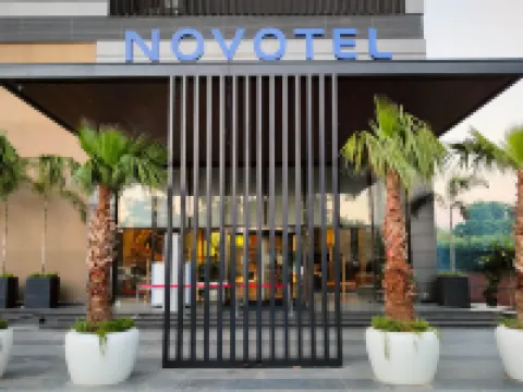 昌迪格特裡布喬克諾富特酒店 鄰近Terraced Garden的酒店