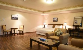 Karan Sharq for Hotel Apartment