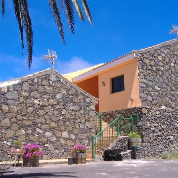 Casas Rurales Amparo Las Hayas