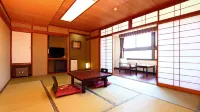 Hasshoen Yumotokan Hotels near Yamabun Toen