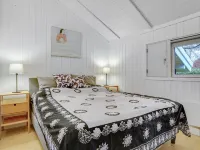 "Eivor" - 500m from the Sea Hotels in Hornbaek