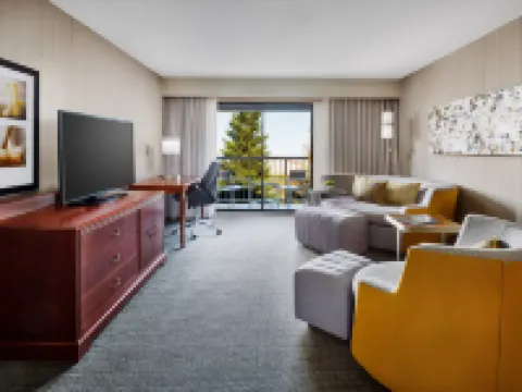 Courtyard Roseville Galleria Mall/Creekside Ridge Drive Hotels in Placer County