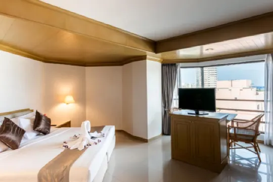 City Beach Resort Отели рядом со станцией Железнодорожная станция Хуа Хин