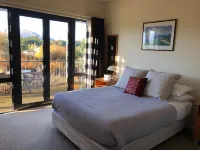 Alpine Peaks Apartment