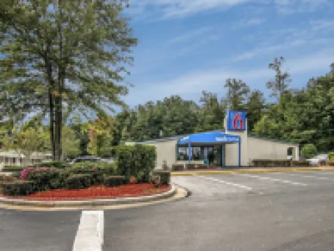 Motel 6 Union City, GA - Atlanta Airport Hotels in Union City