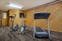 Super 8 by Wyndham Charles City