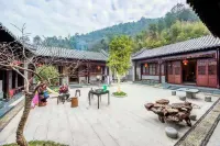 杭州章宅四合院民宿 富陽市永昌禪寺附近的飯店