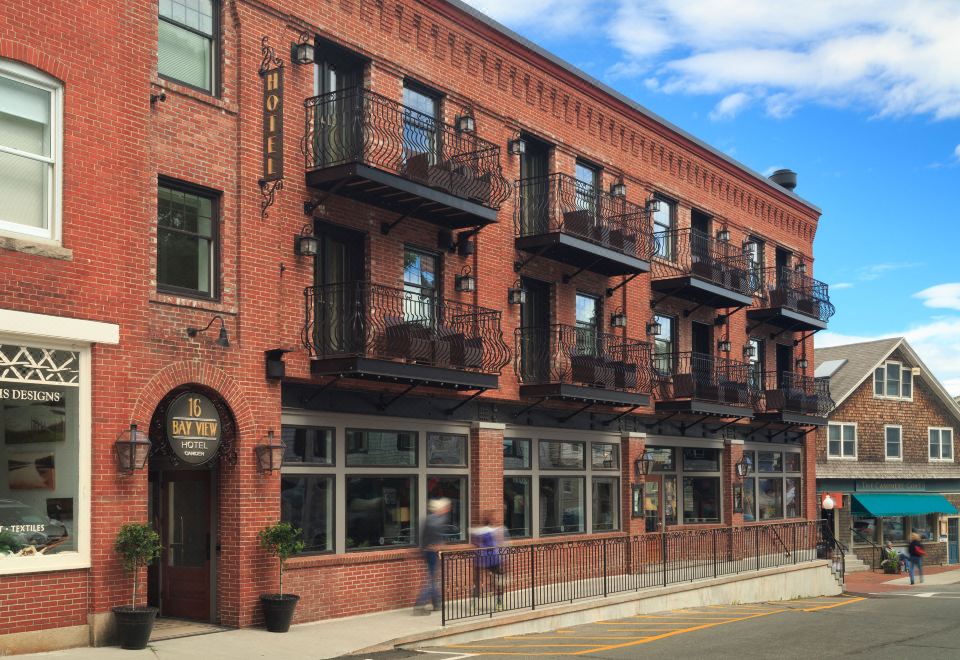 16 베이 뷰 객실 내부