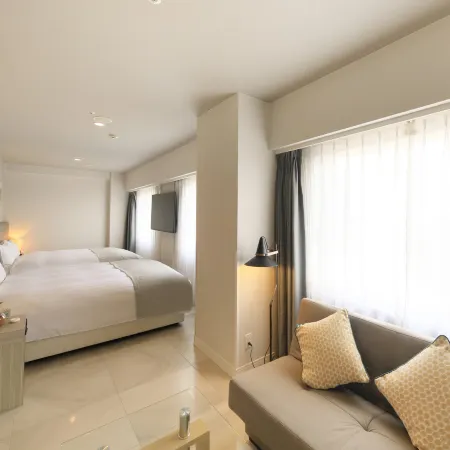 Quintessa Hotel Kagoshima Tenmonkan Relax&Sleep Отели рядом с достопримечательностью «Железнодорожная станция Кагосима»